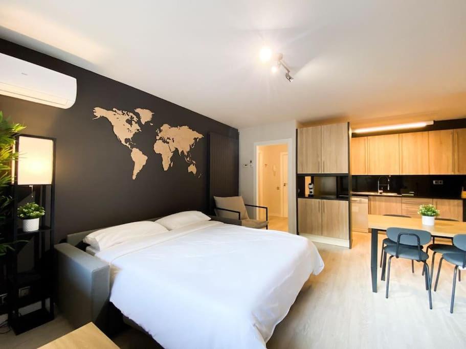 Espectacular Apartamento Con Vistas En Escaldes - 10Min Caminando Al Centro - Parking Gratis L By Bonesvacances Luaran gambar